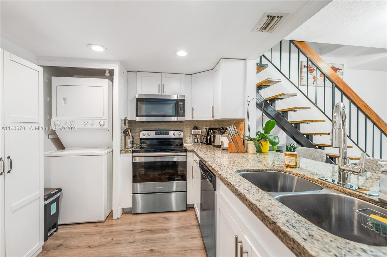 1141 SW 105th Ave # 500