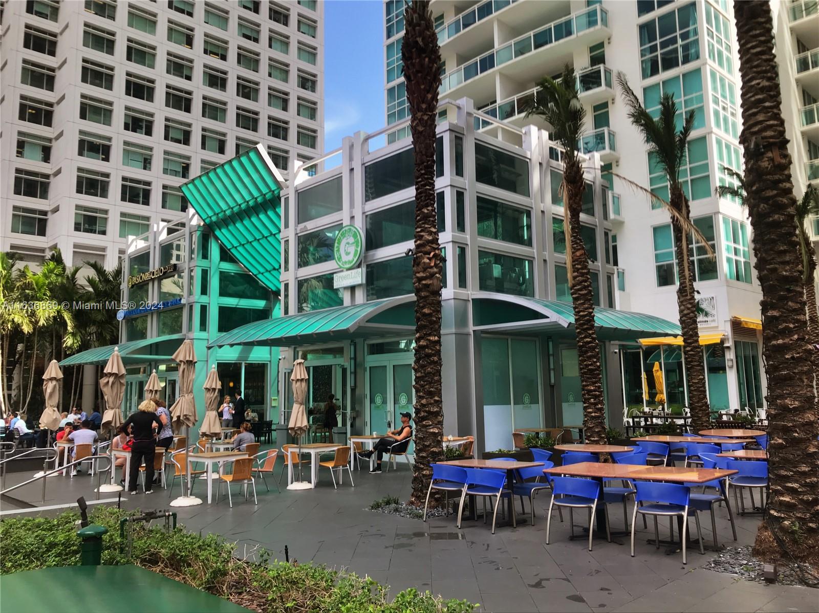 950 Brickell Bay Dr # 1803