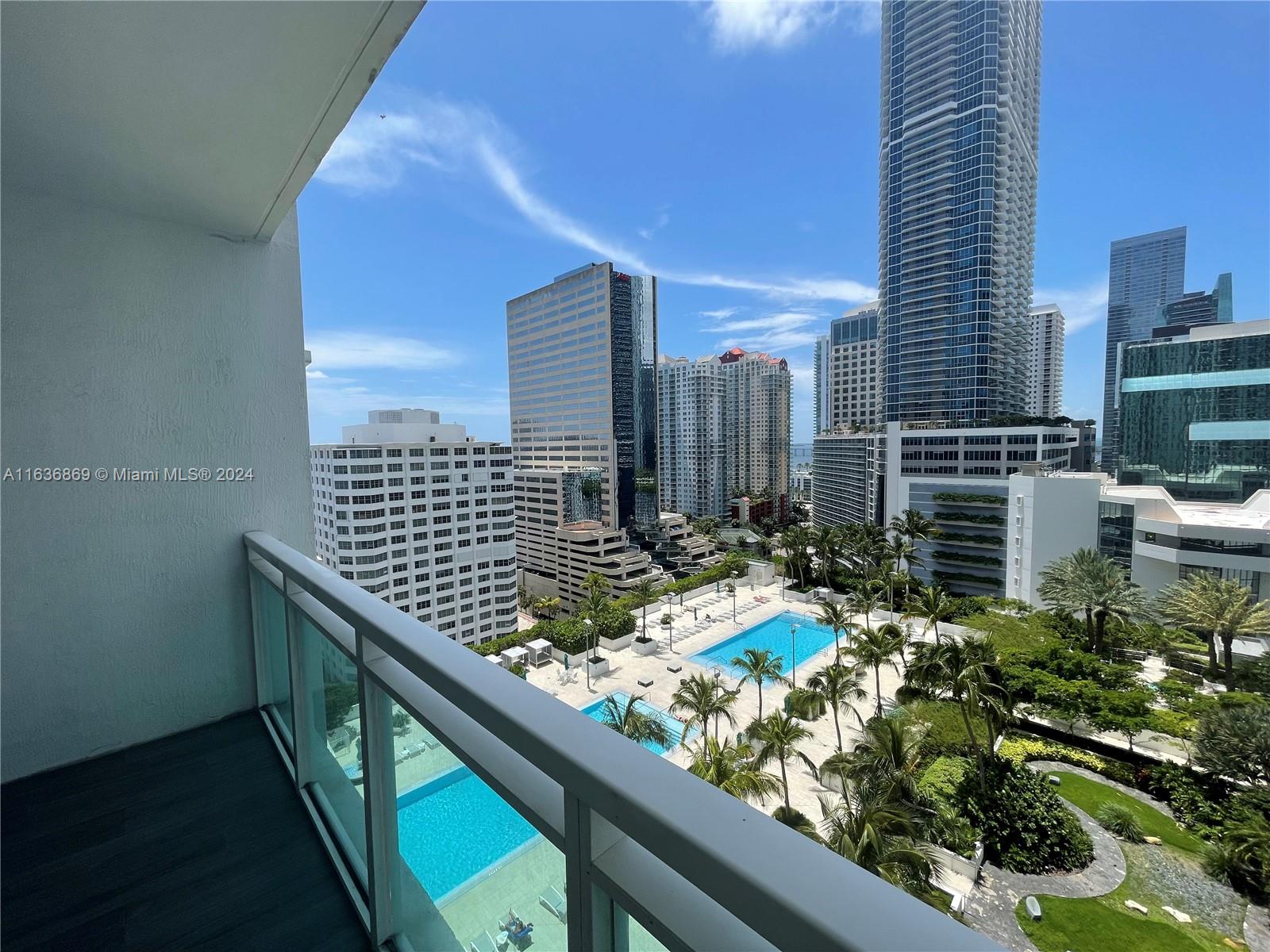 950 Brickell Bay Dr # 1803