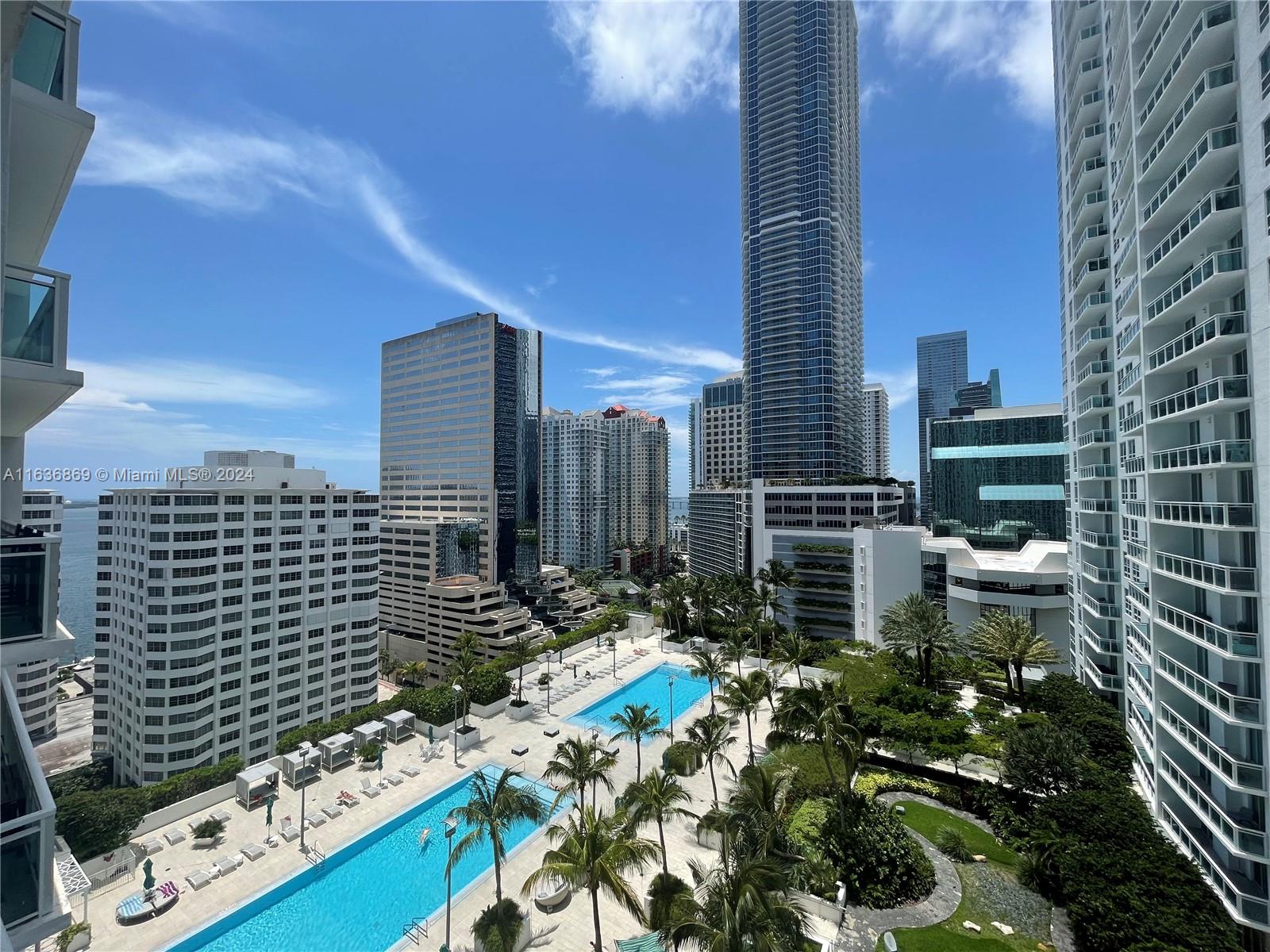 950 Brickell Bay Dr # 1803
