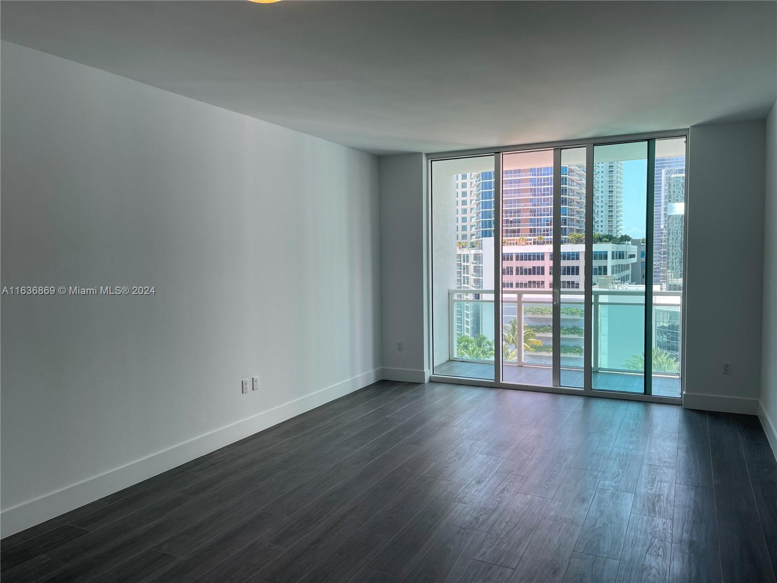 950 Brickell Bay Dr # 1803
