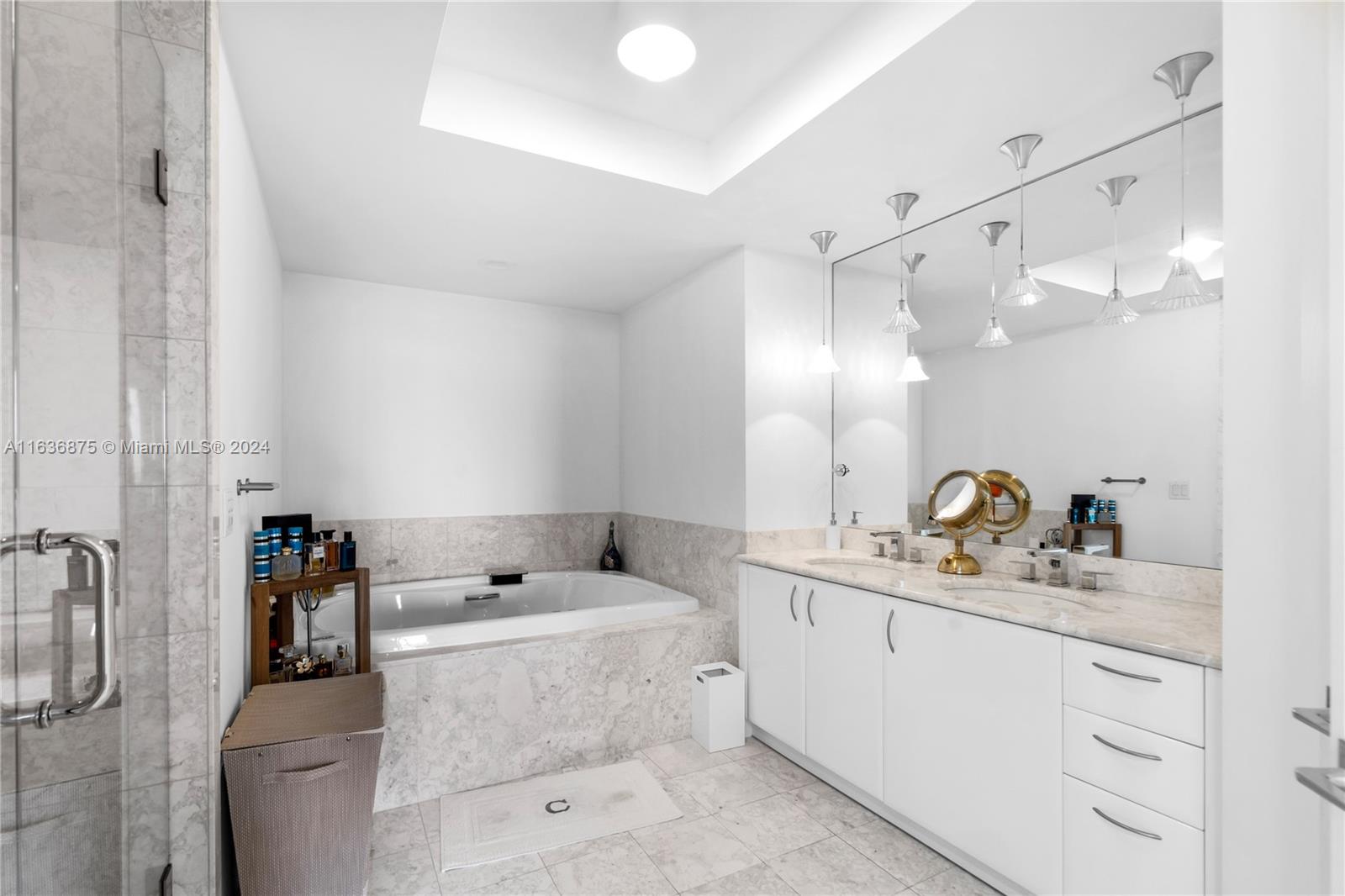 1331 Brickell Bay Dr # 1111