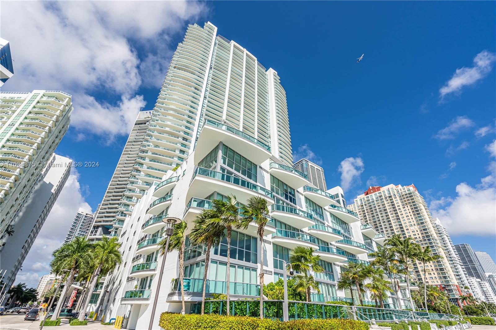1331 Brickell Bay Dr # 1111