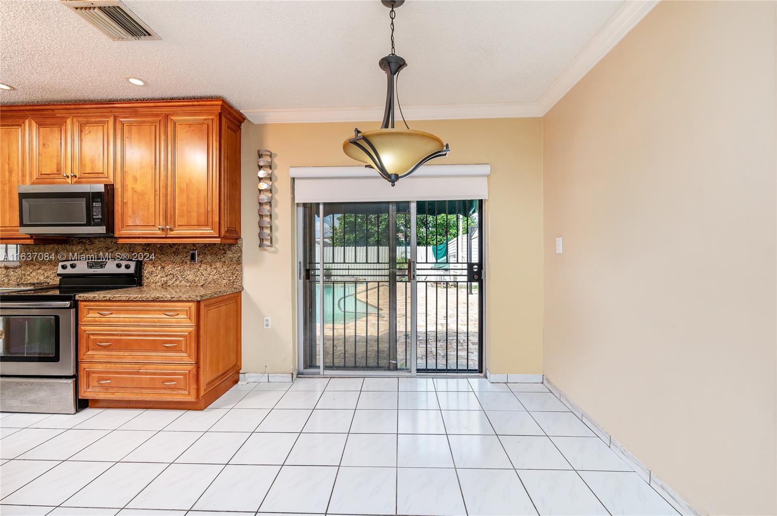 650 W 65th Dr