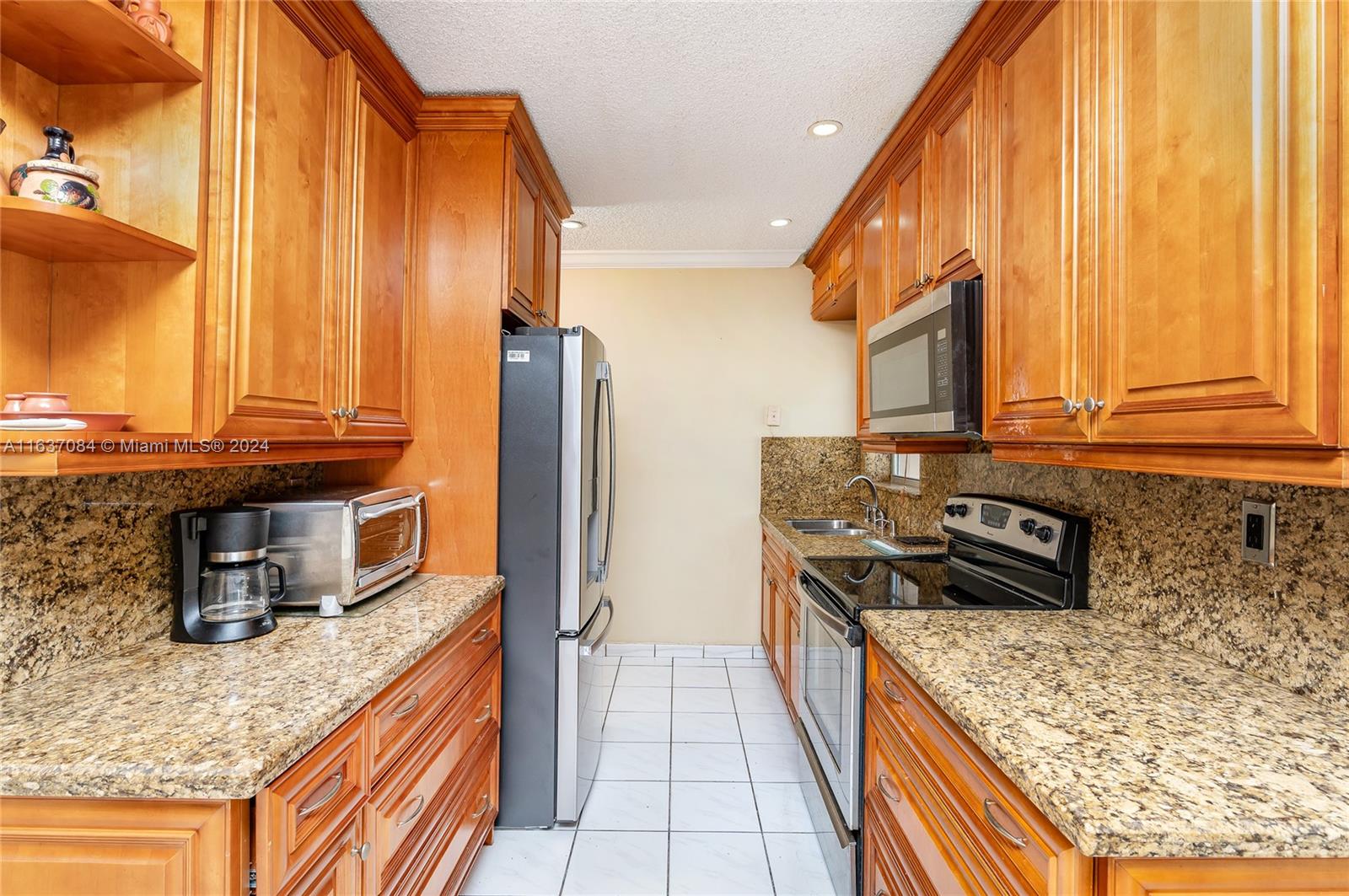 650 W 65th Dr