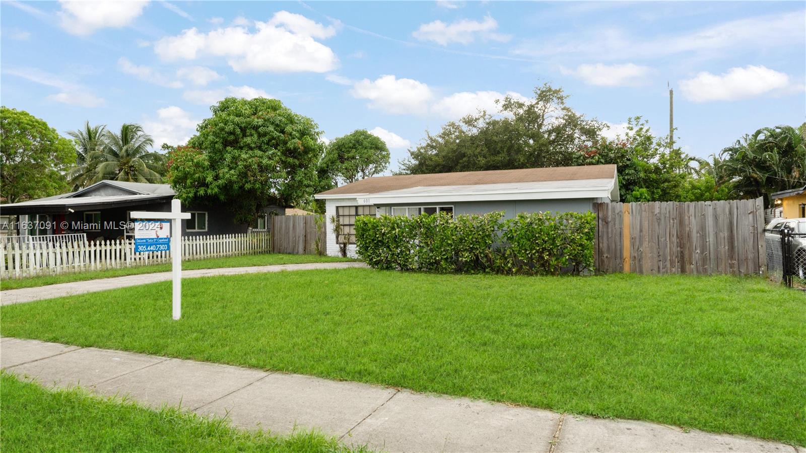 601 NW 1st Way