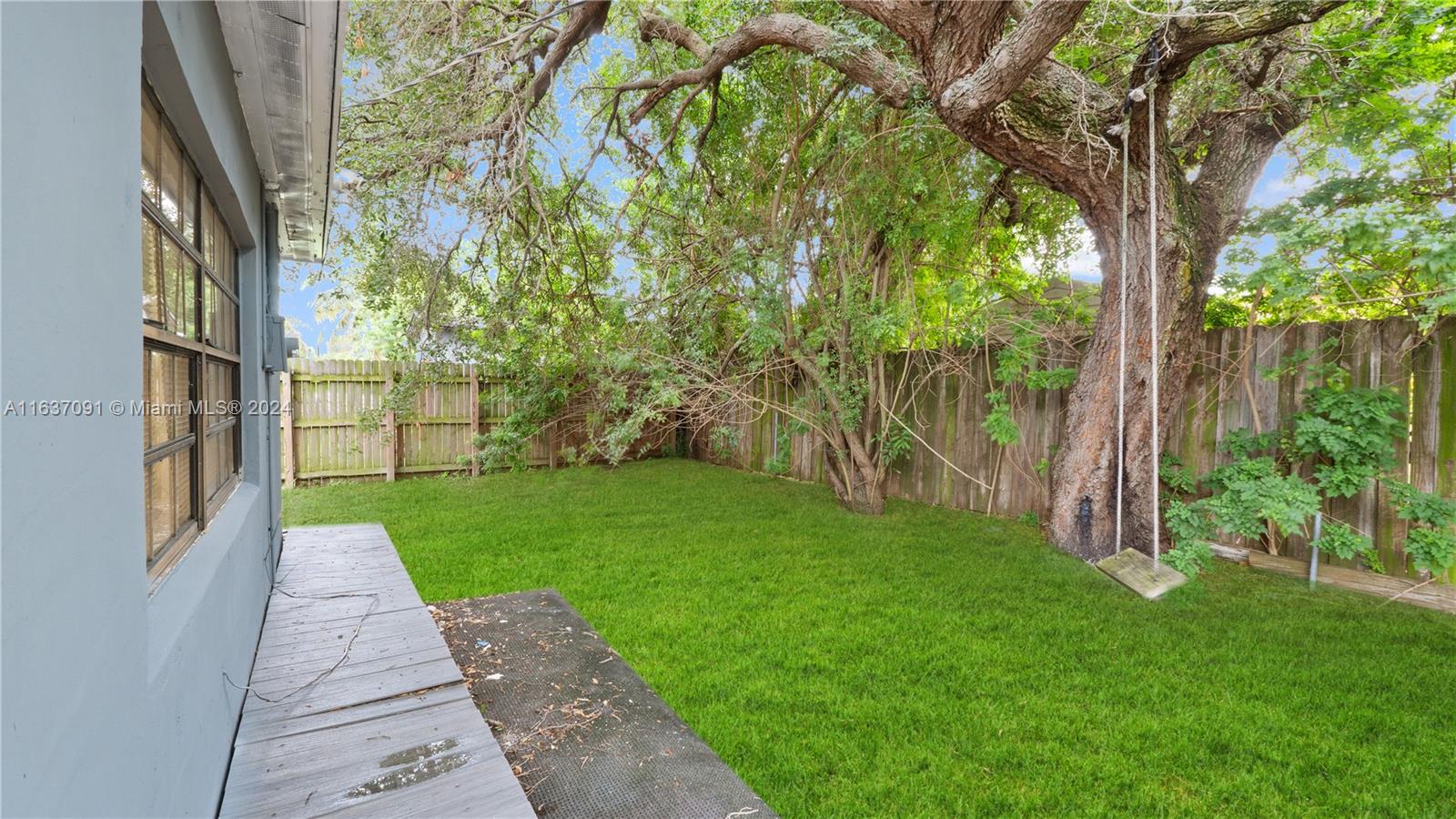 601 NW 1st Way