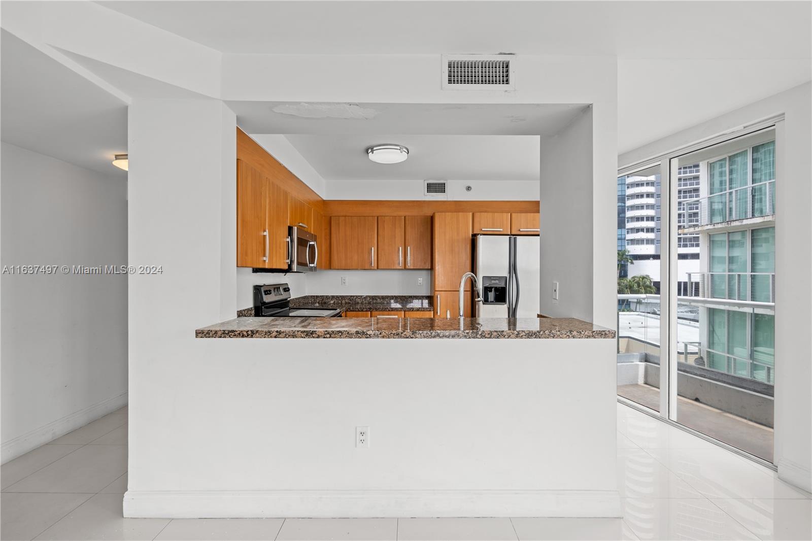 6362 Collins Ave # 514
