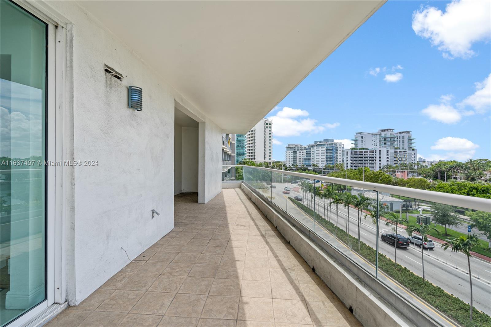 6362 Collins Ave # 514