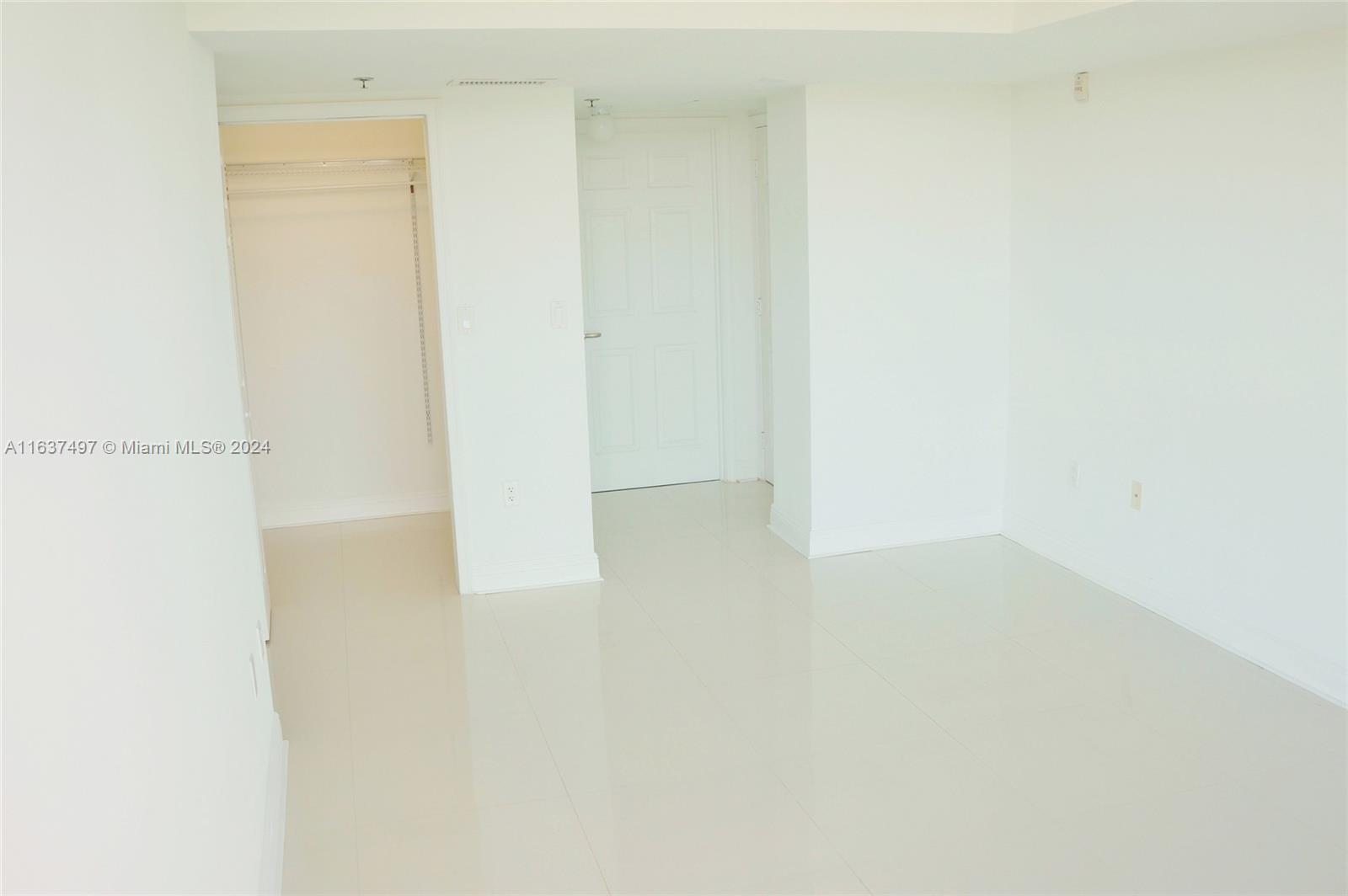 6362 Collins Ave # 514