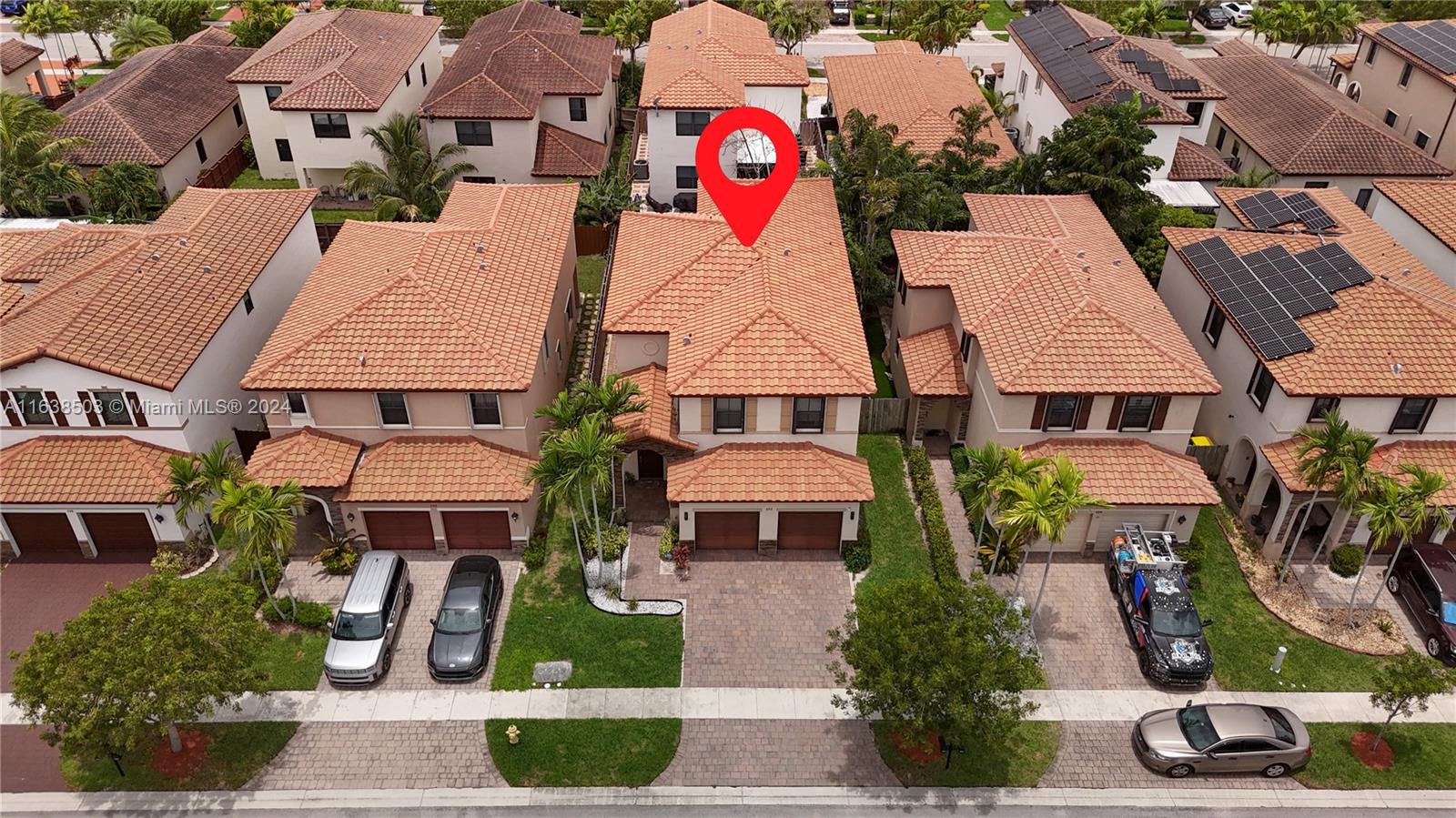 692 SE 35th Ave