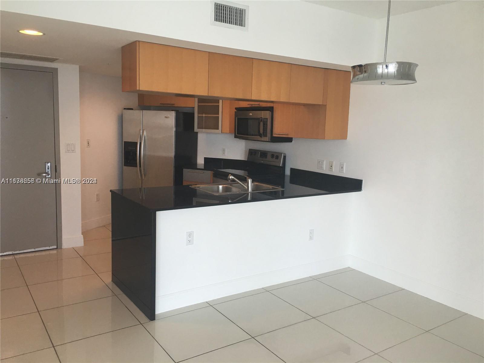 1750 N Bayshore Dr # 3801