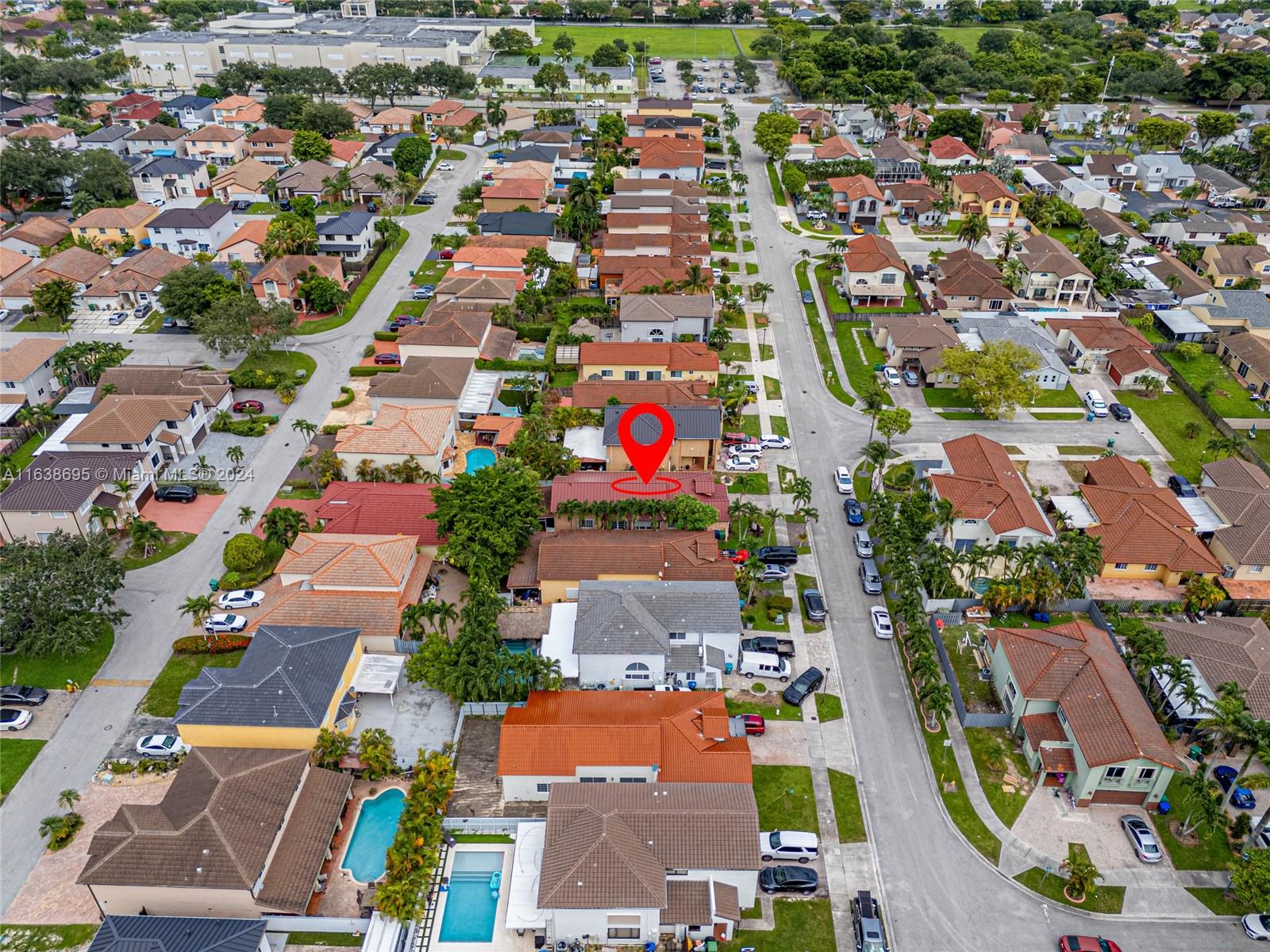 8313 NW 194th Ter
