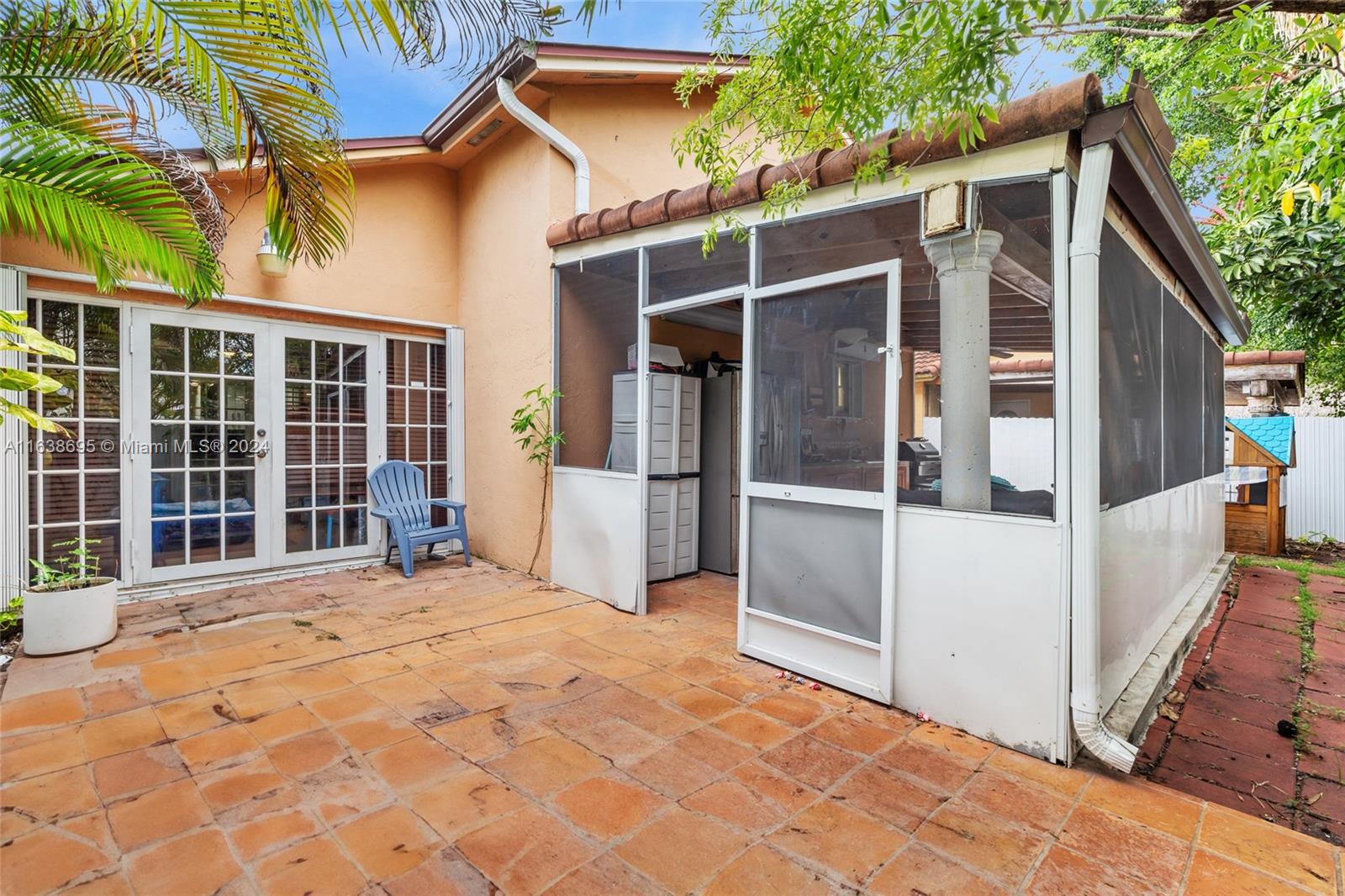 8313 NW 194th Ter