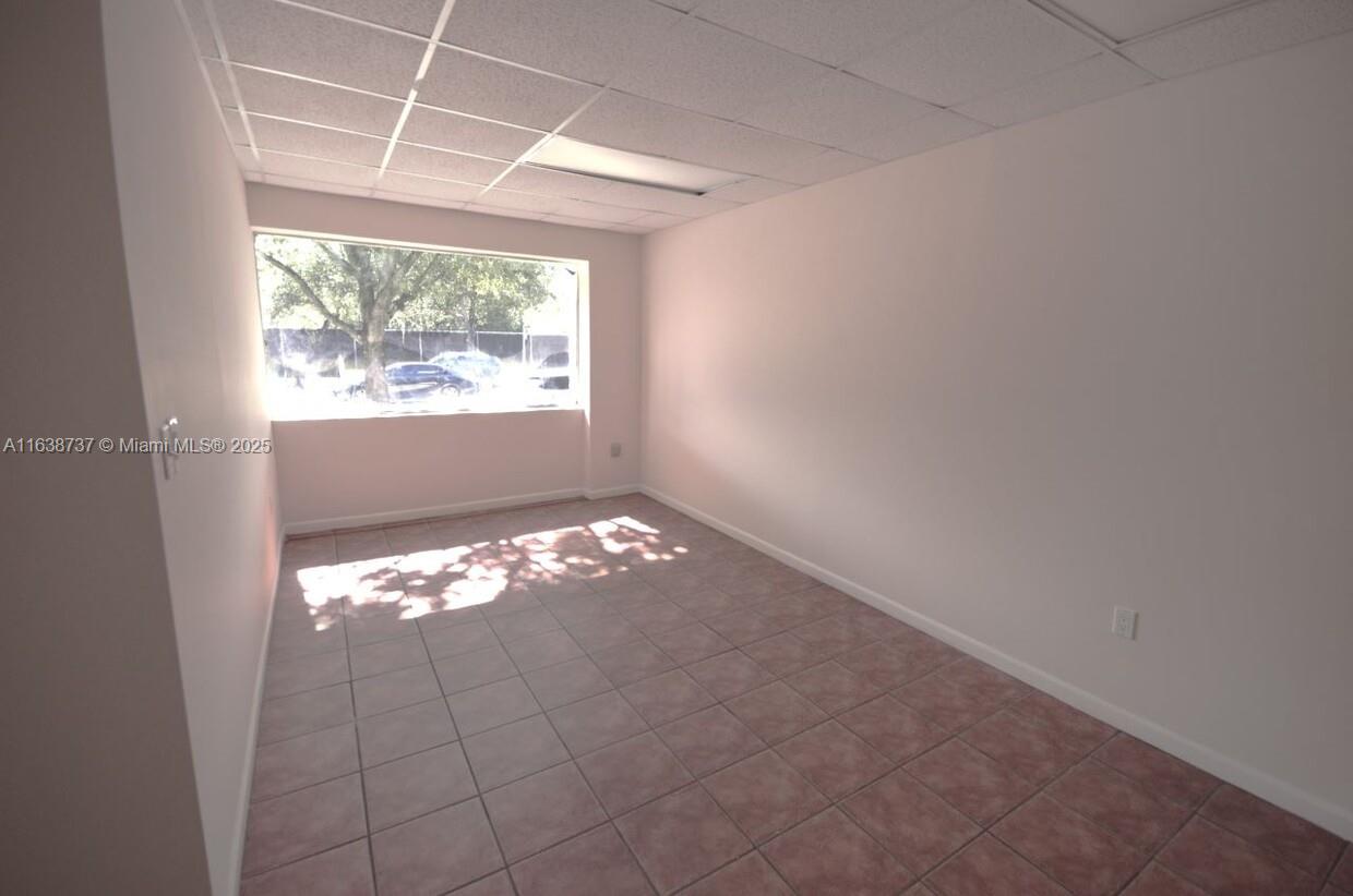 8411 Biscayne Blvd, Miami