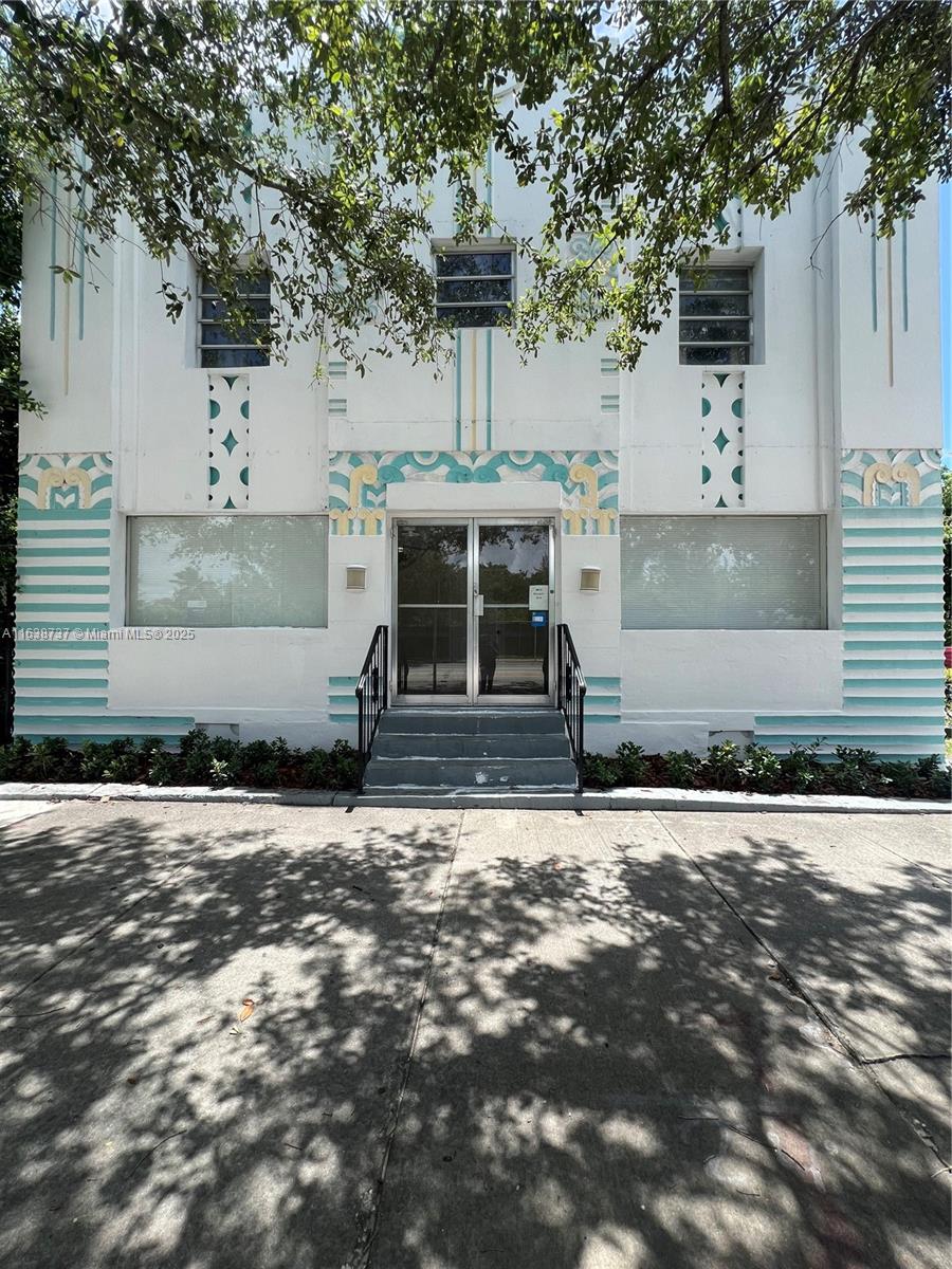 8411 Biscayne Blvd, Miami