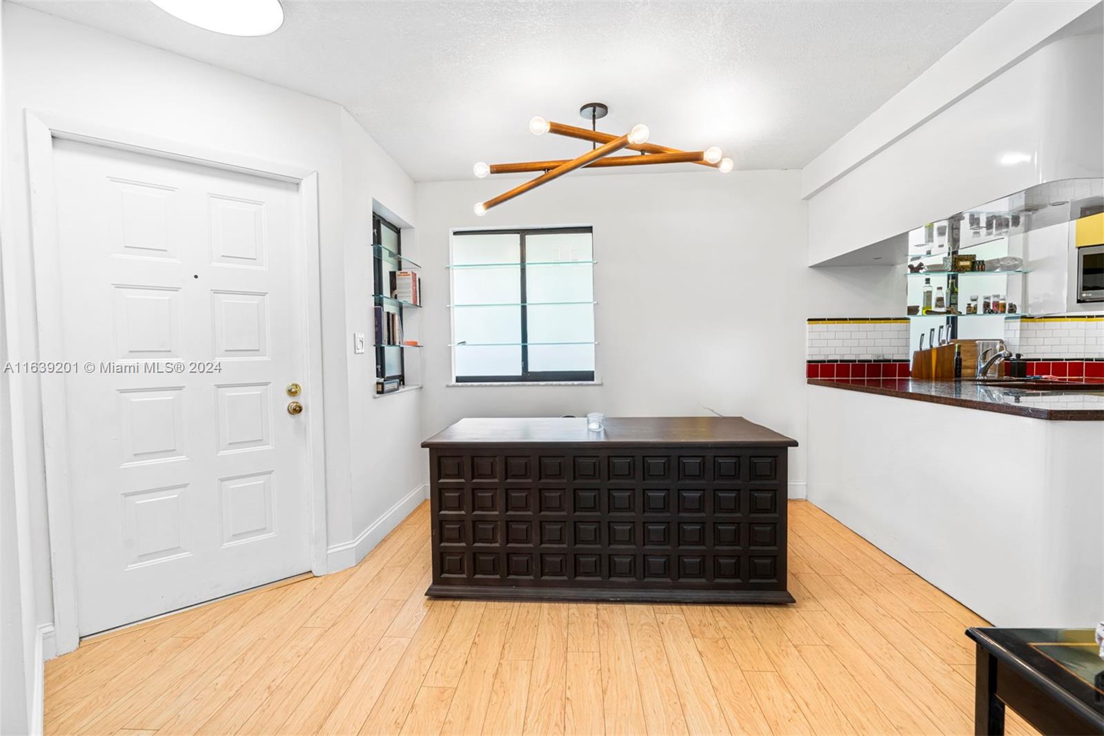 15495 N Miami Lakeway N # 4 Unit: 205-4