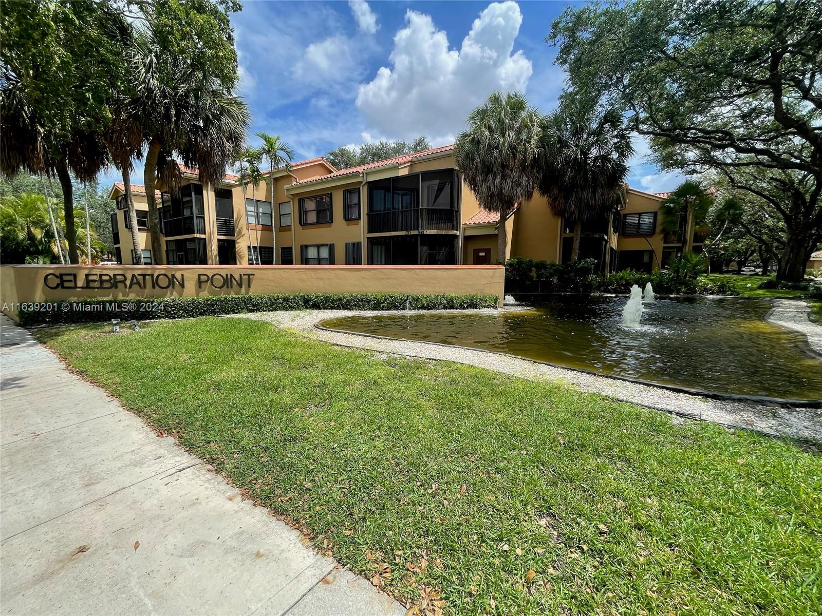 15495 N Miami Lakeway N # 4 Unit: 205-4