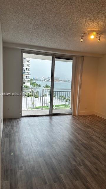 770 Claughton Island Dr # 613