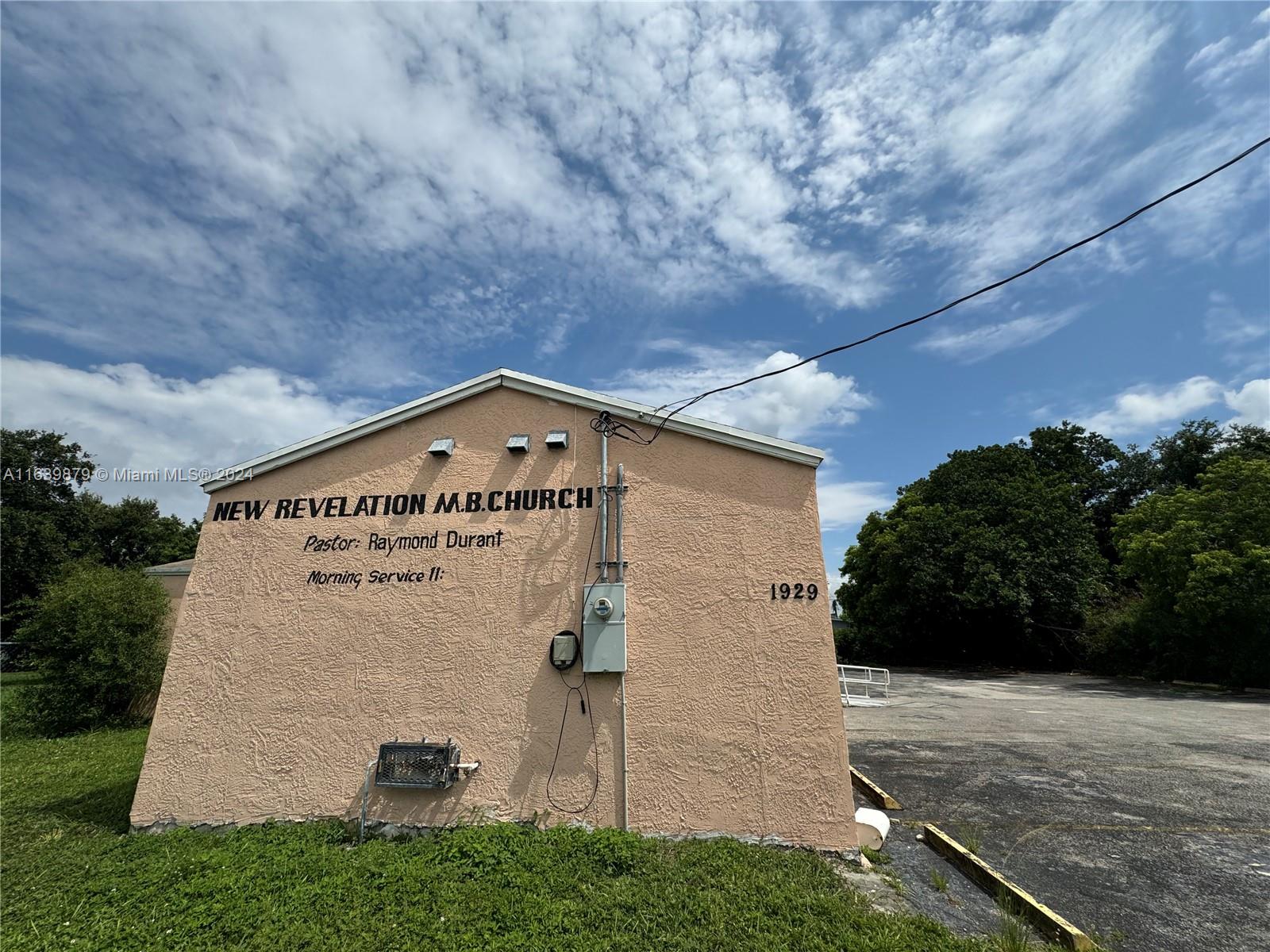 1929 NW 54th St