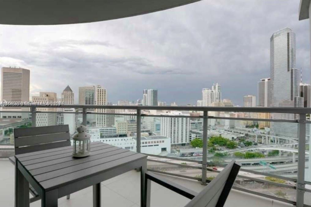 350 S Miami Ave Unit: 2113