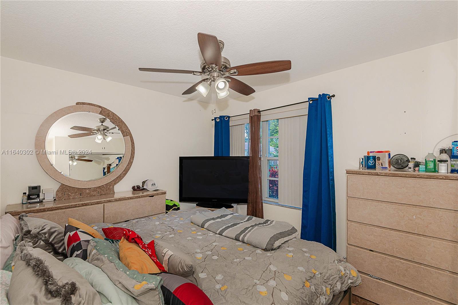 2600 NW 80th ave