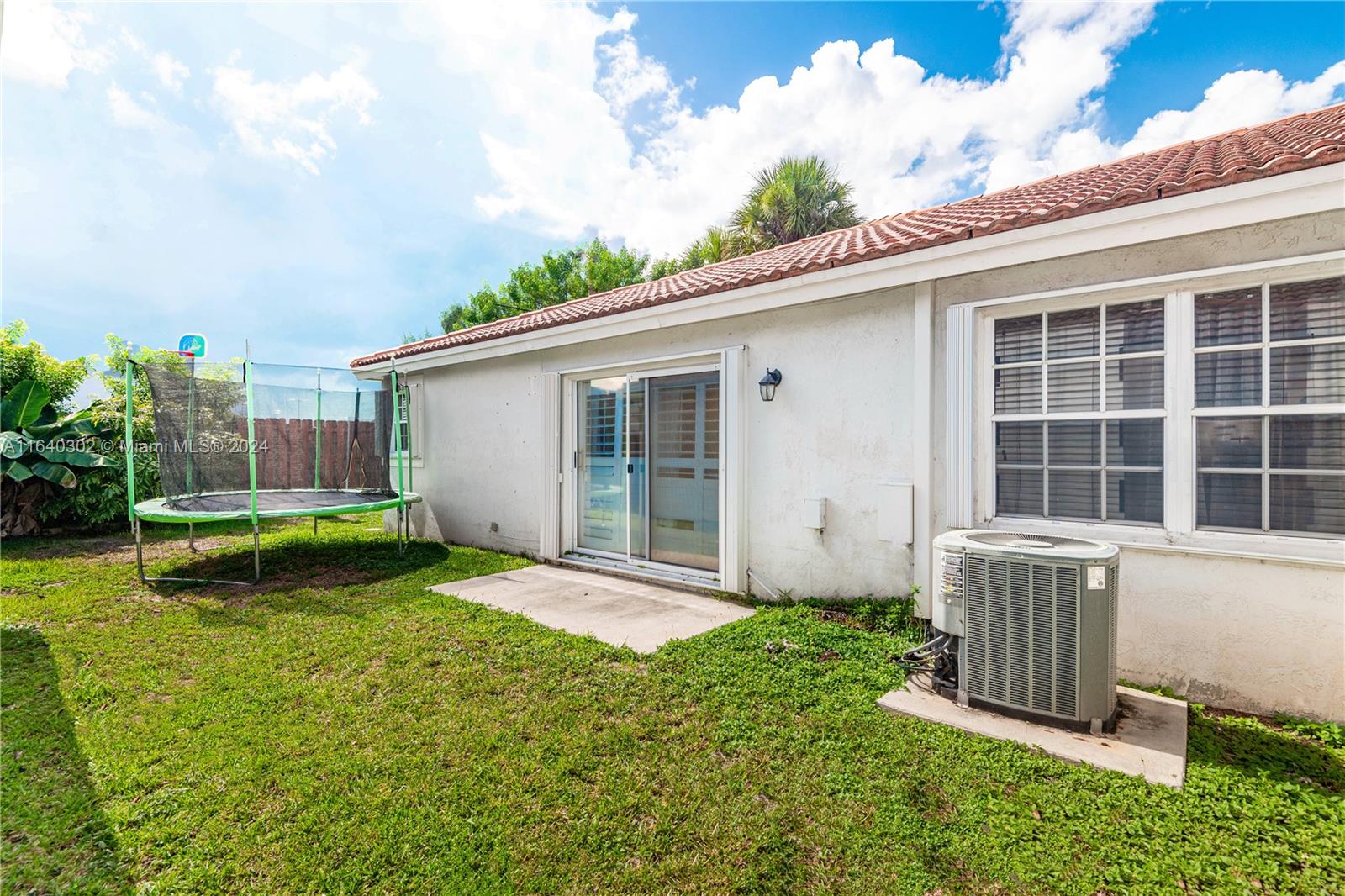 2600 NW 80th ave