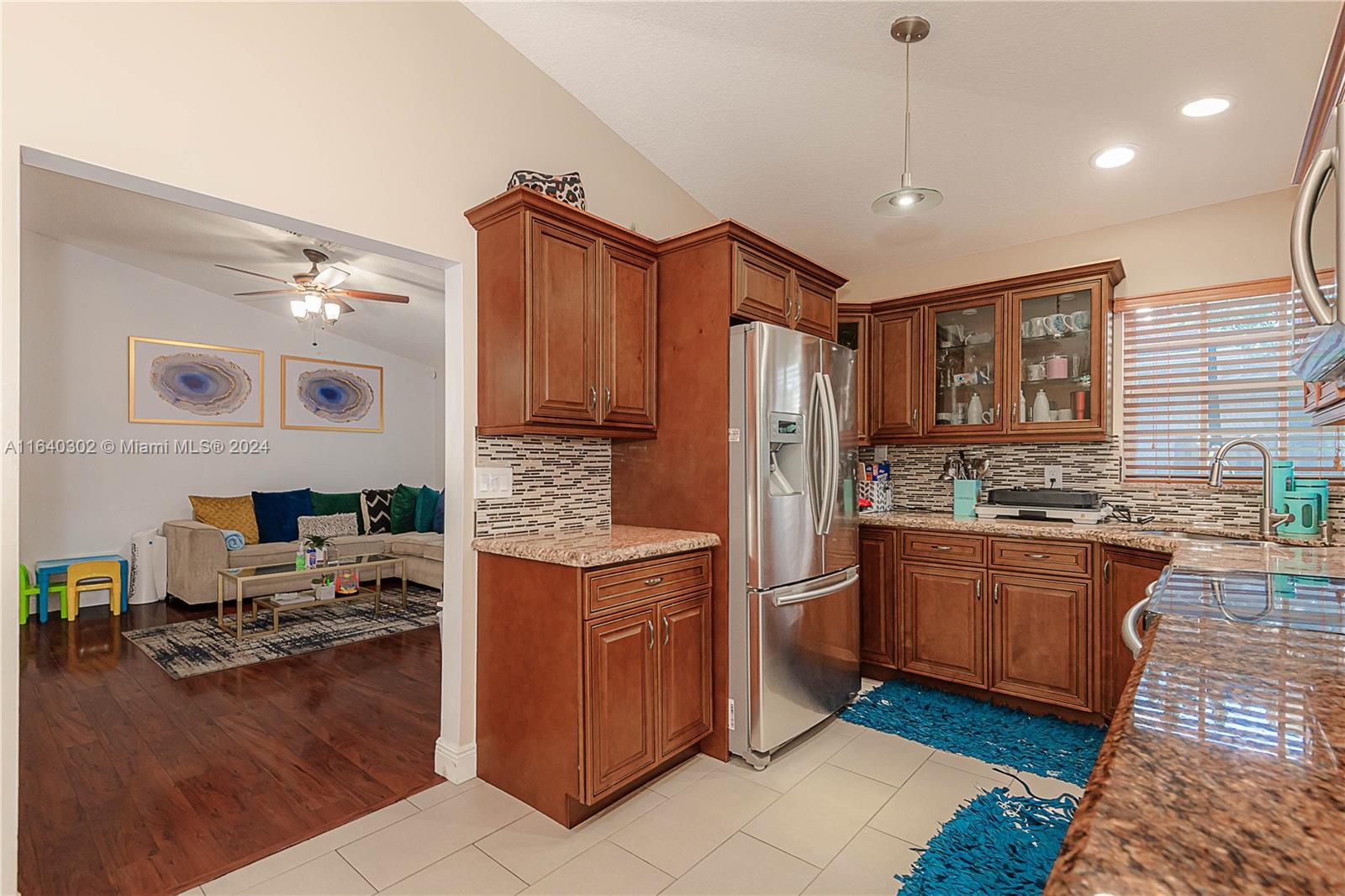 2600 NW 80th ave