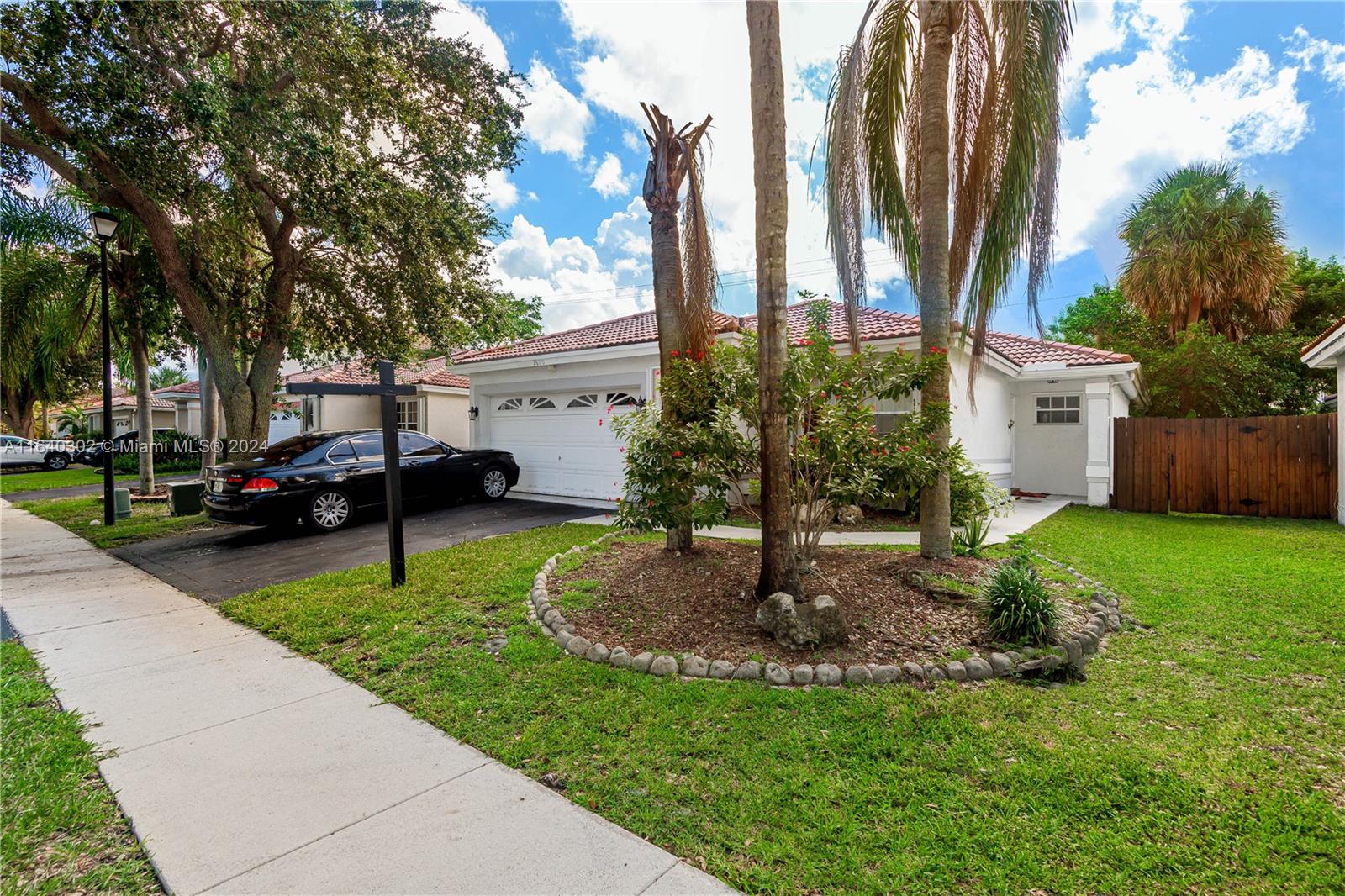 2600 NW 80th ave