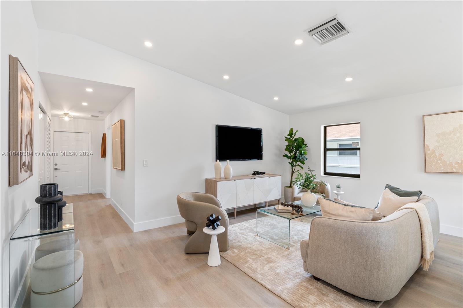 355 NW 5TH AVE