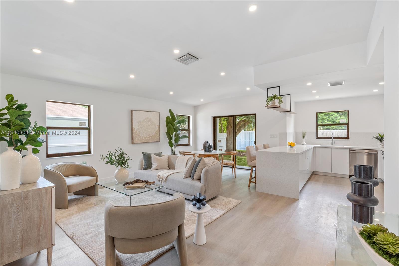 355 NW 5TH AVE