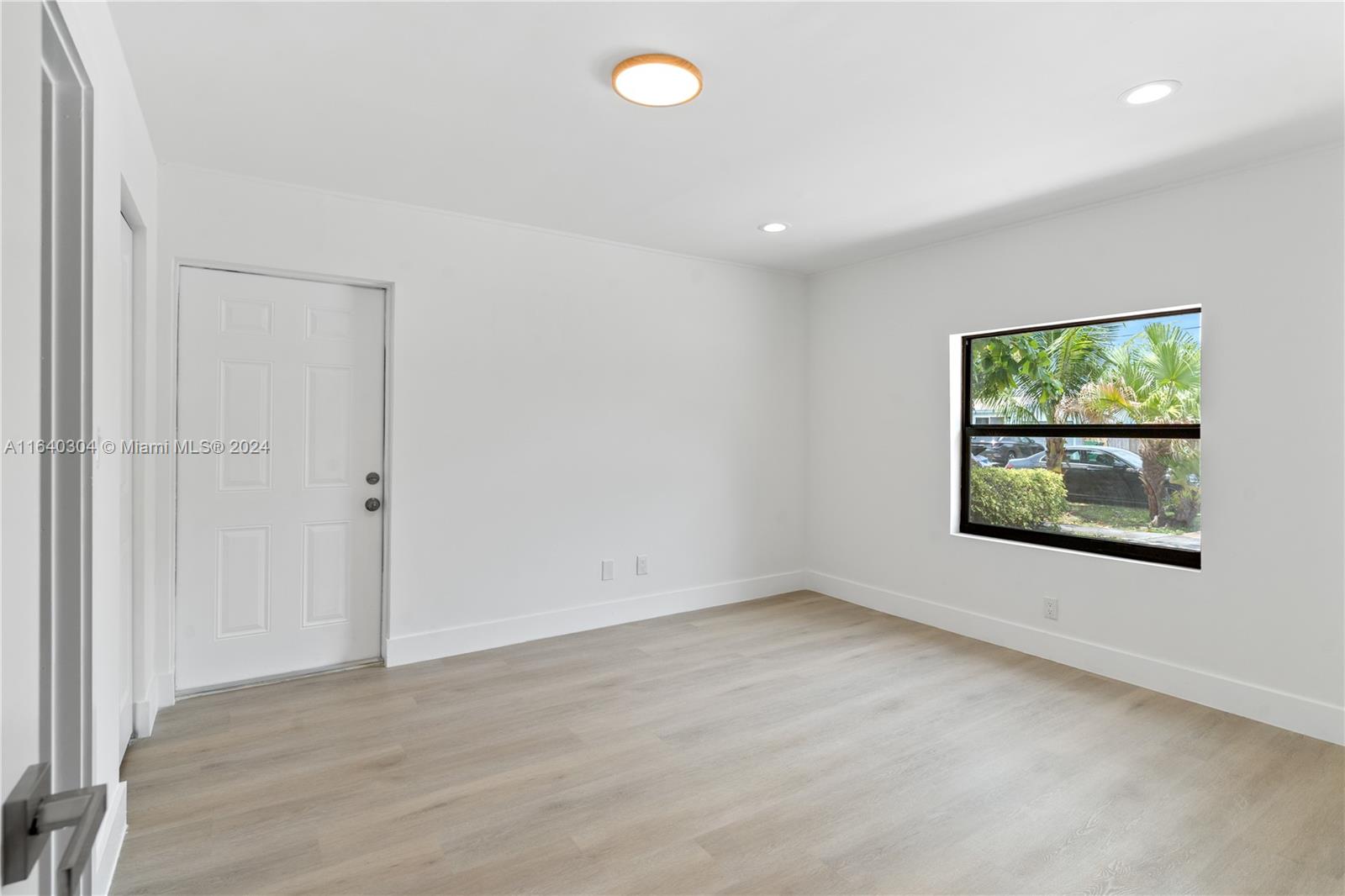 355 NW 5TH AVE