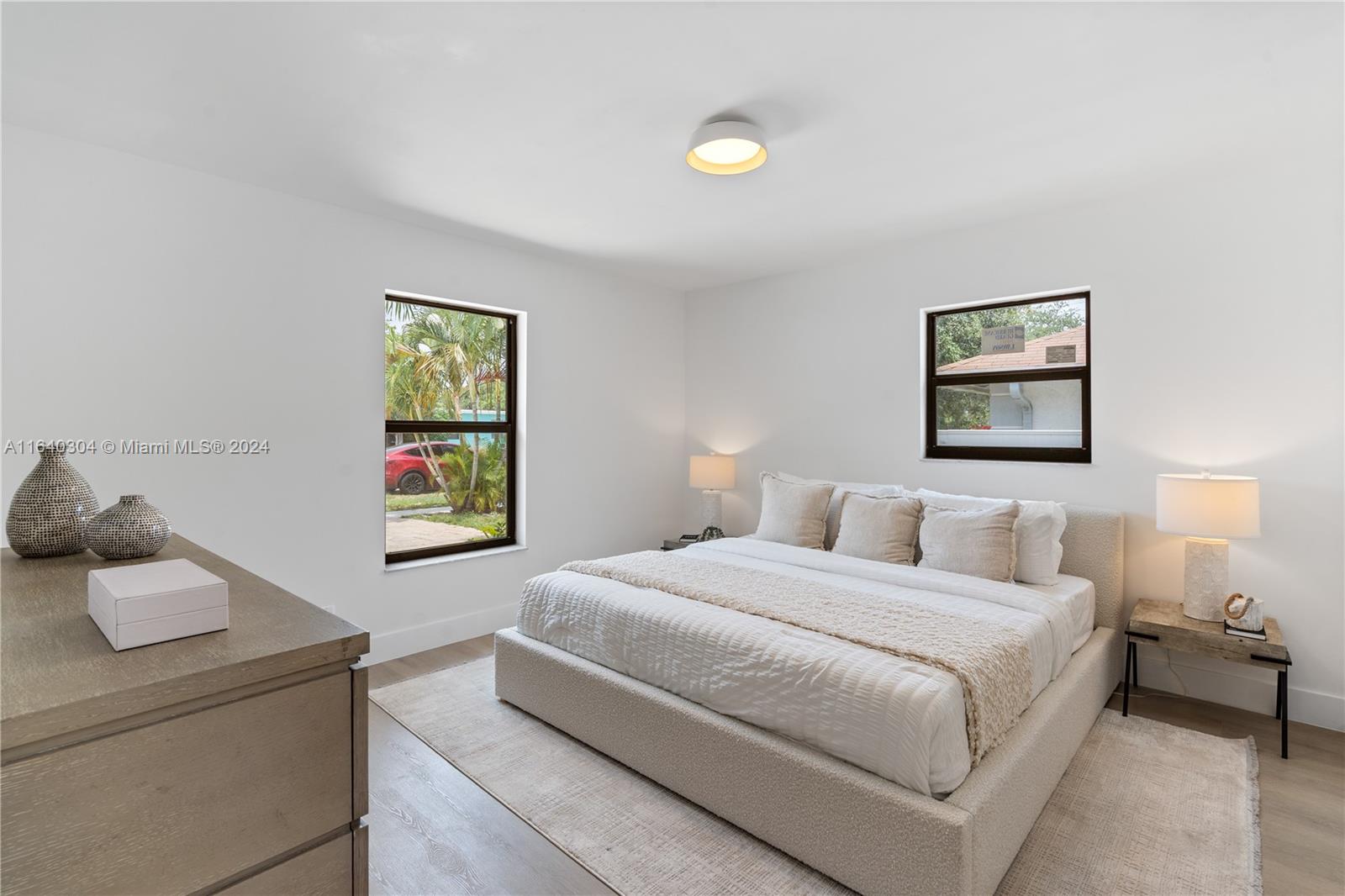355 NW 5TH AVE