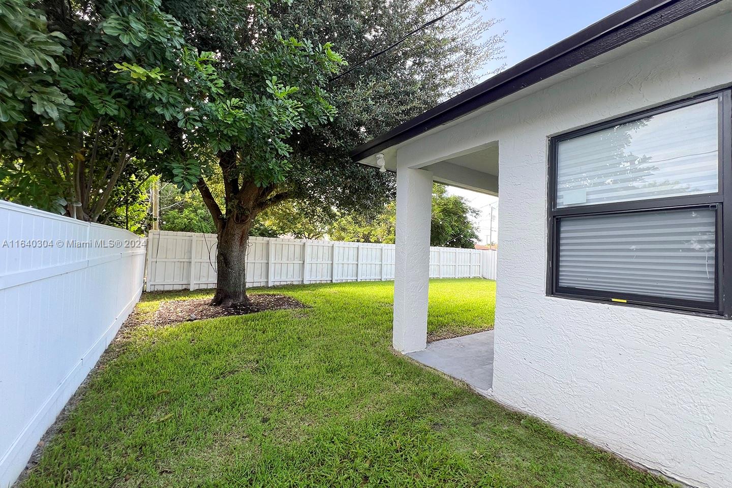 355 NW 5TH AVE
