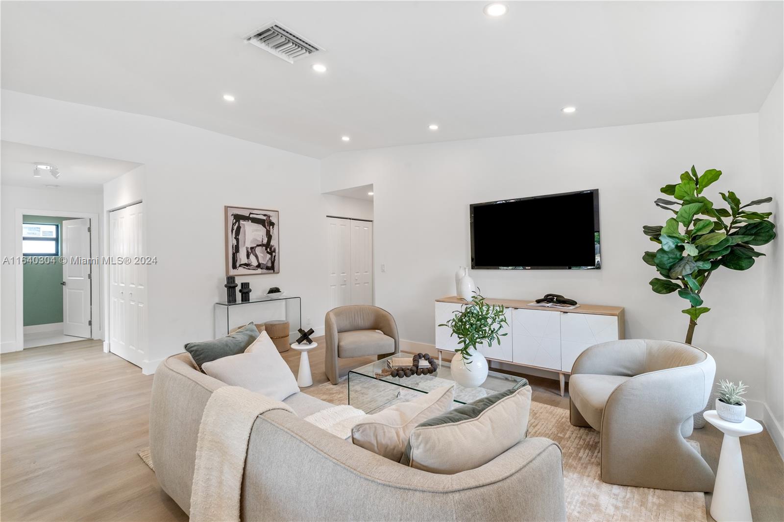 355 NW 5TH AVE