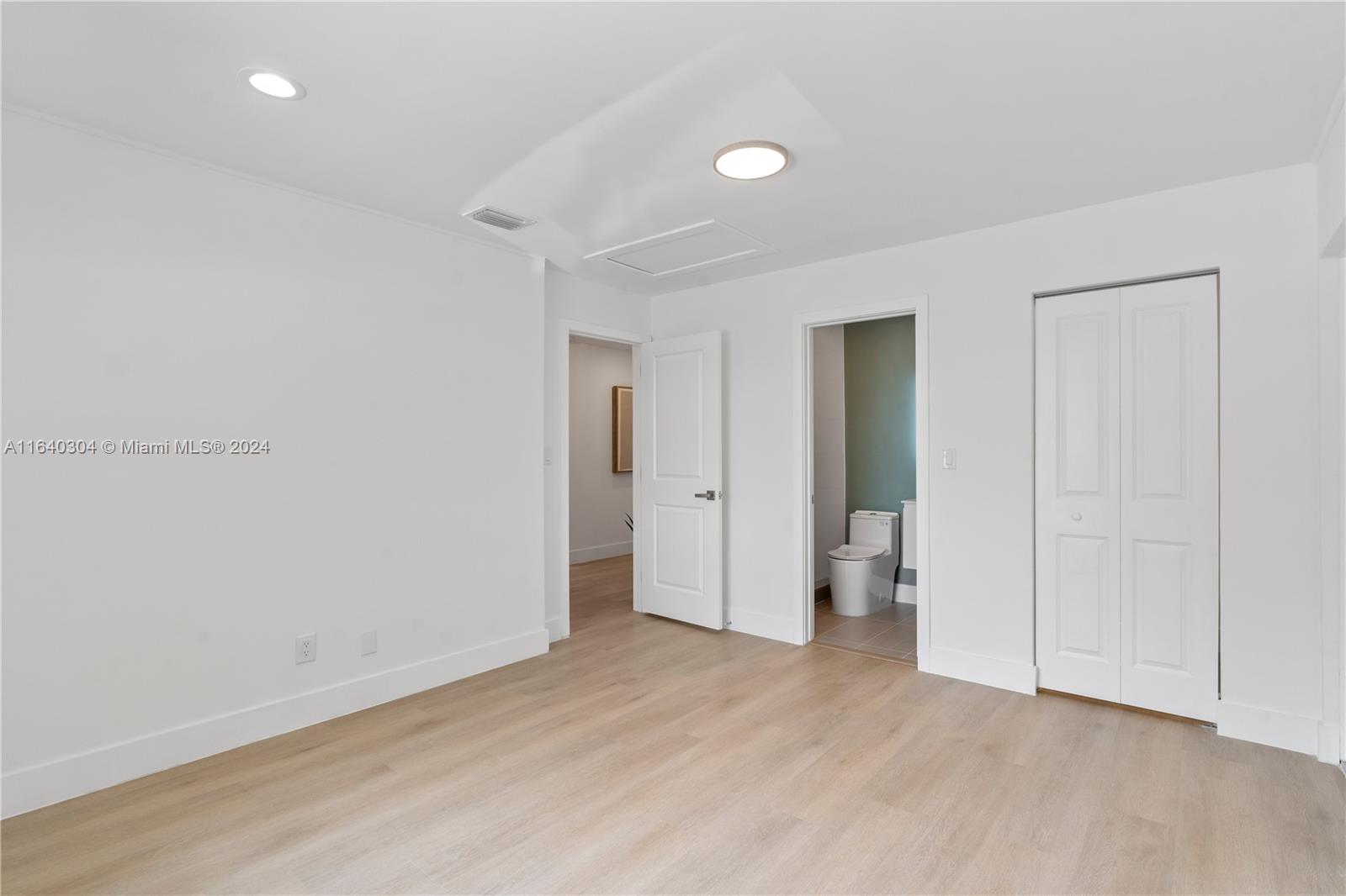 355 NW 5TH AVE