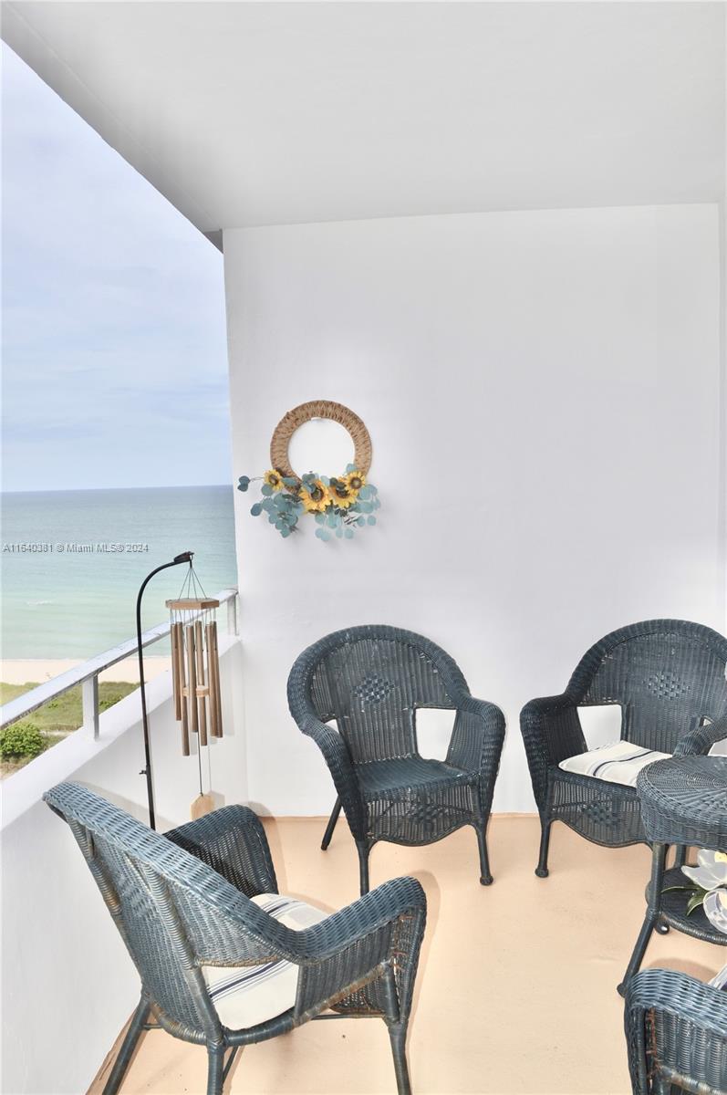 9225 Collins Ave # 1109