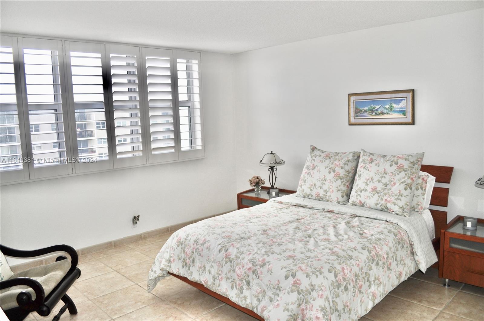 9225 Collins Ave # 1109