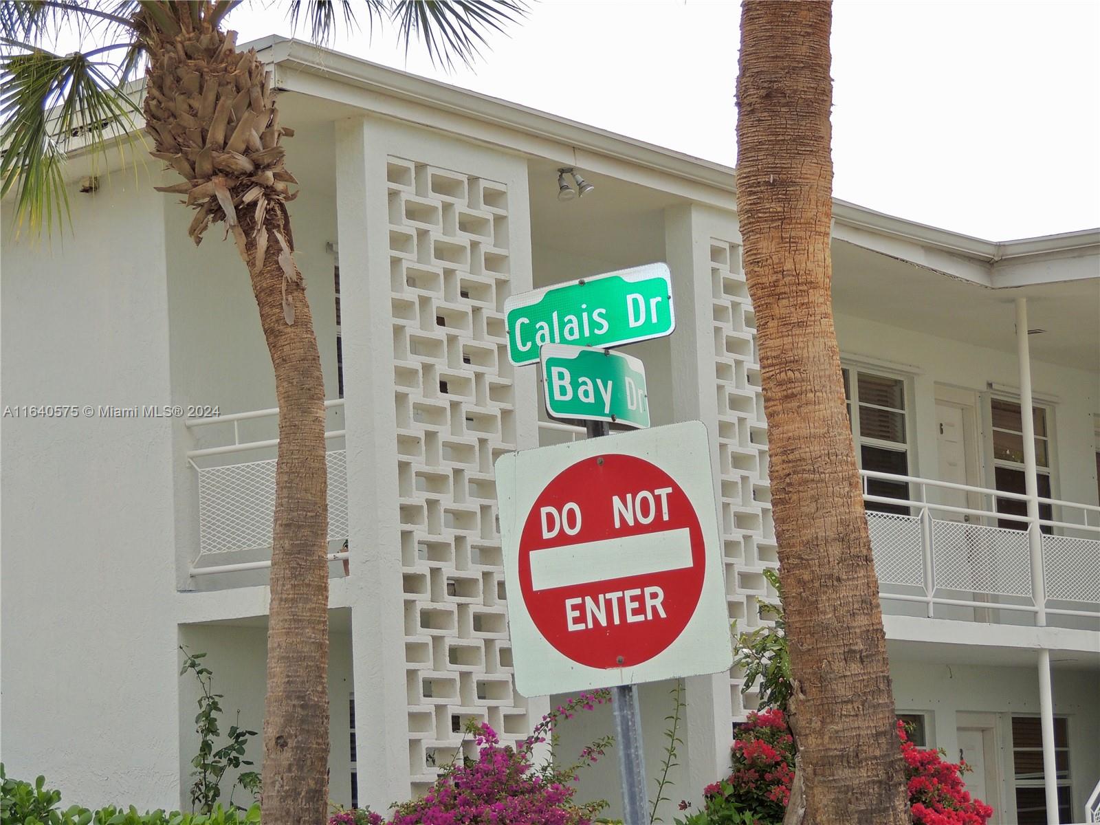 2243 Calais Dr # 3