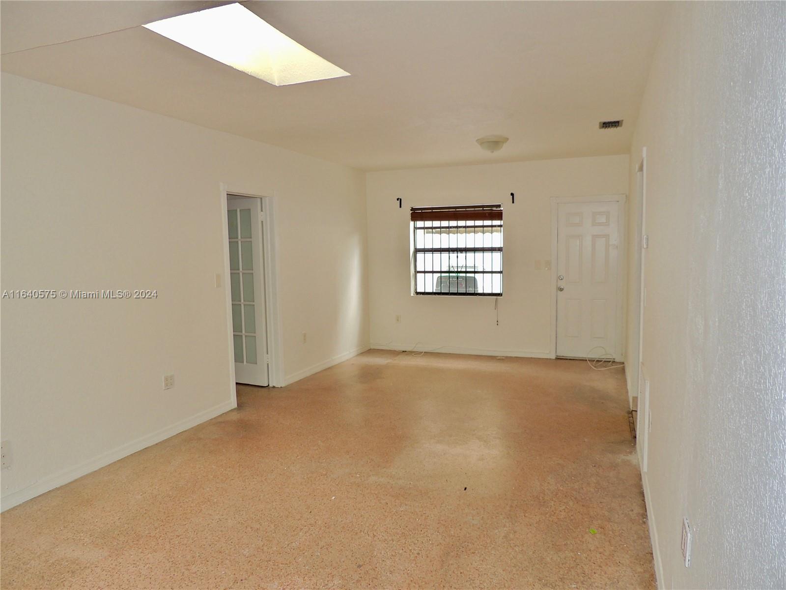 2243 Calais Dr # 3