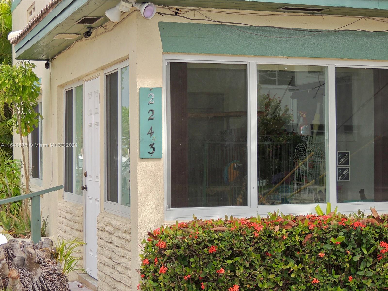 2243 Calais Dr # 3