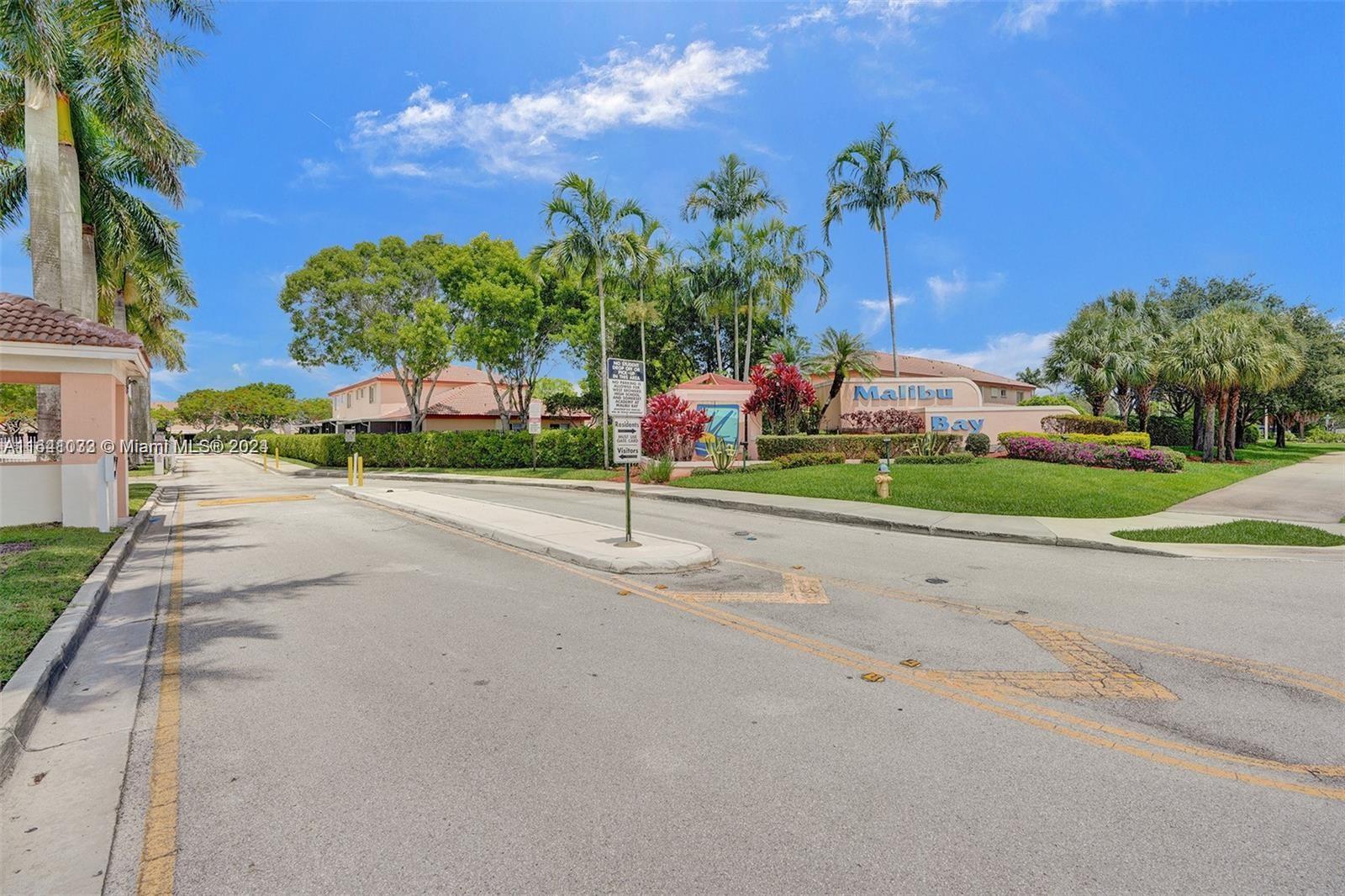 824 NW 208th Dr