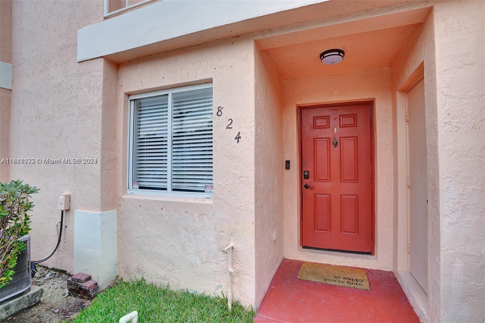 824 NW 208th Dr