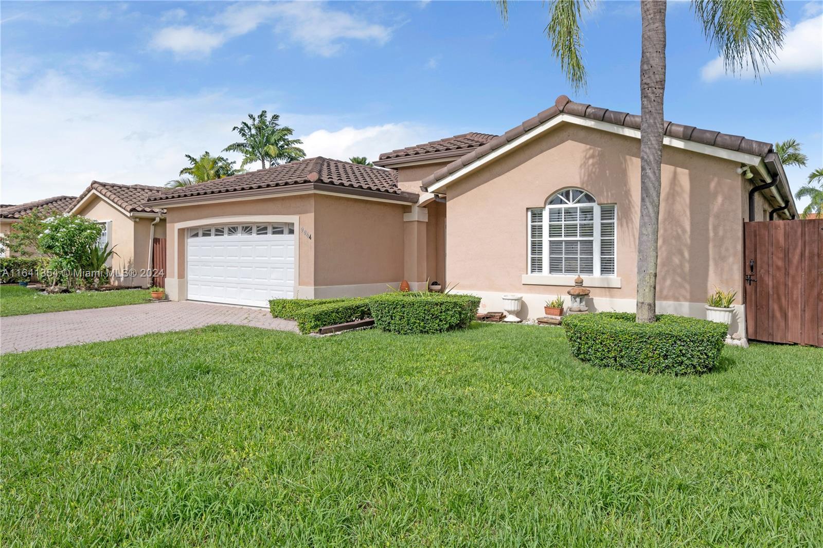9044 SW 113th Ave
