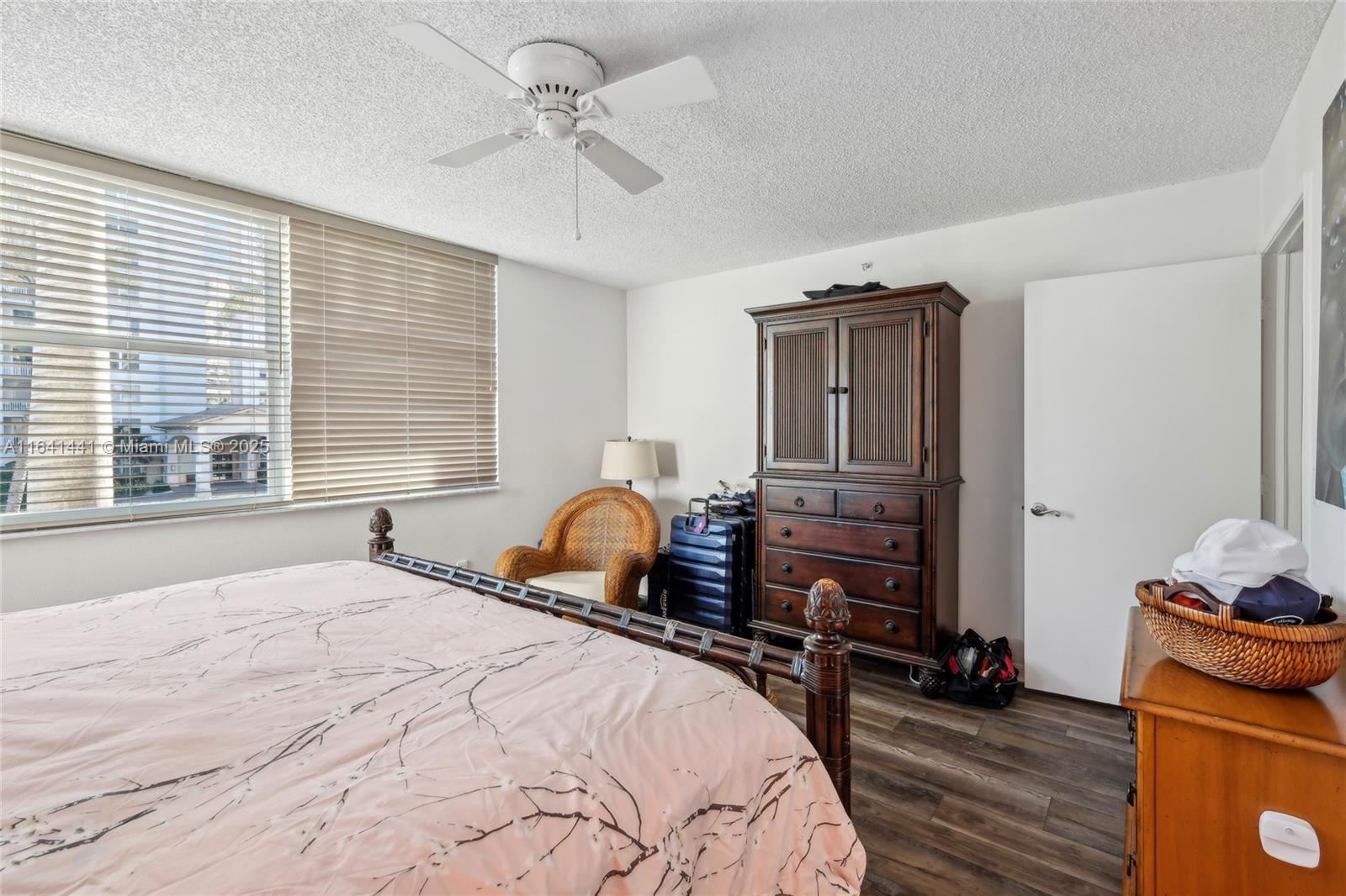 3594 S Ocean Blvd # 205