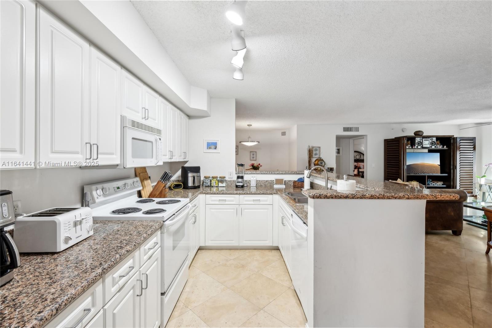 3594 S Ocean Blvd # 205
