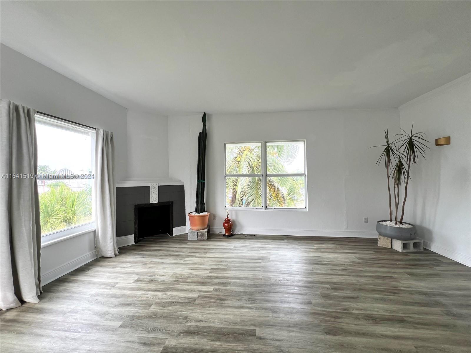 4035 N Meridian Ave # 306