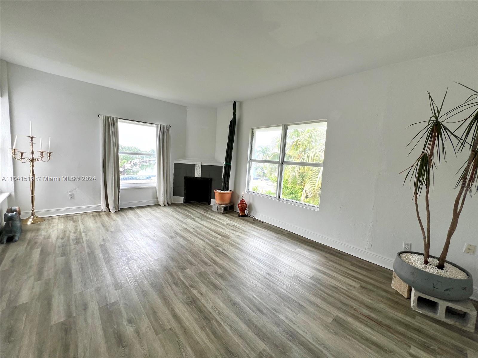 4035 N Meridian Ave # 306