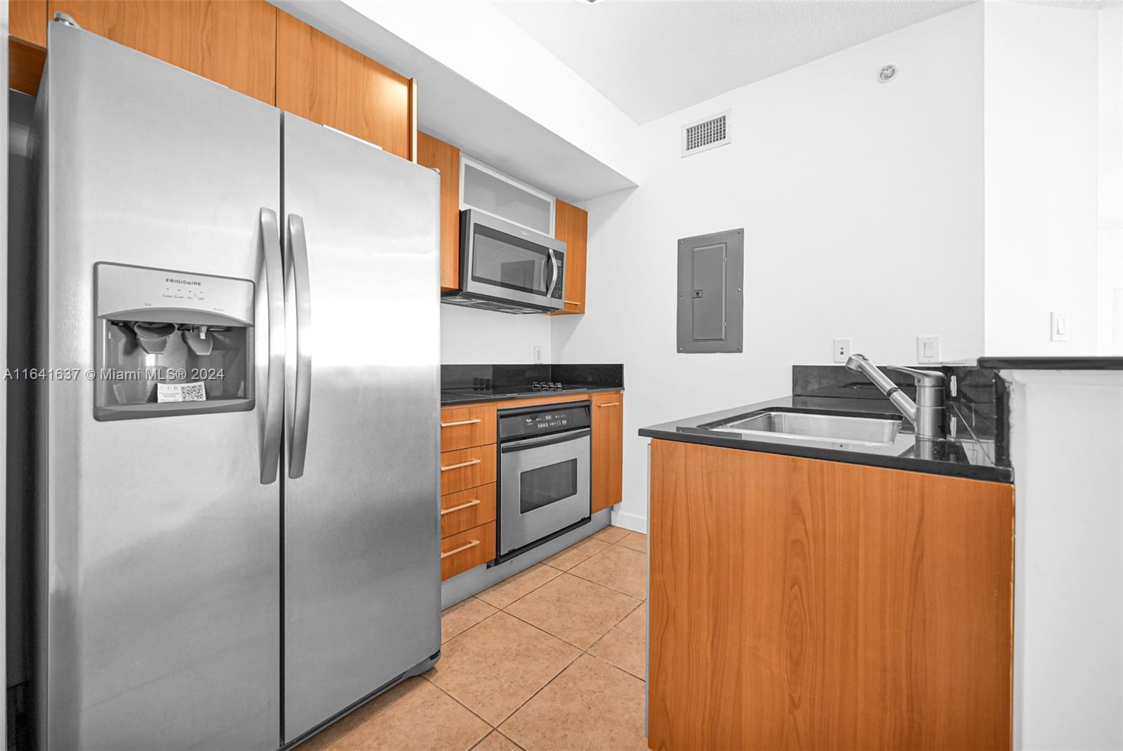 9055 SW 73rd Ct # 1104