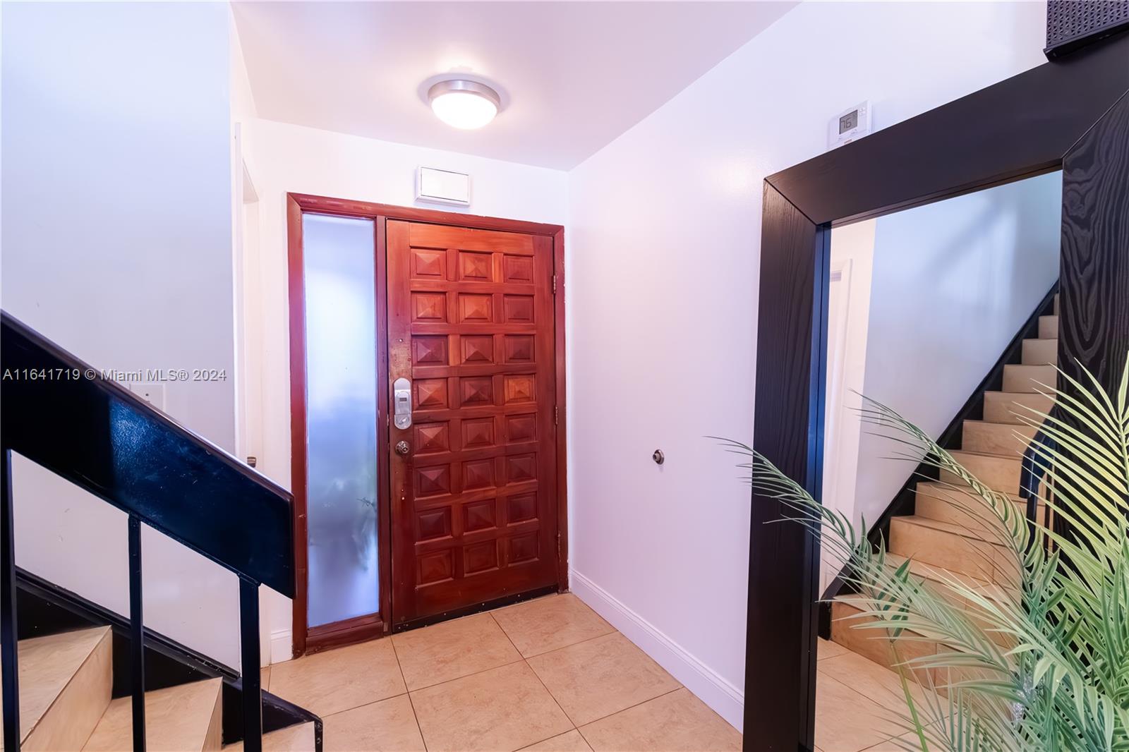 1535 SW 122nd Ave # 5 Unit: 3-5